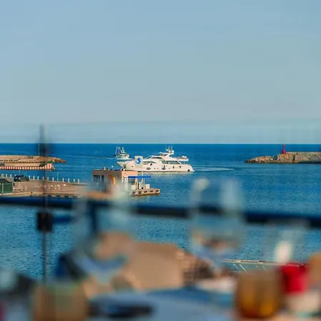 公寓 Seaview With A Terrace! 圣雷默